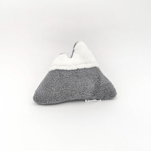 Snowy mountain rattle
